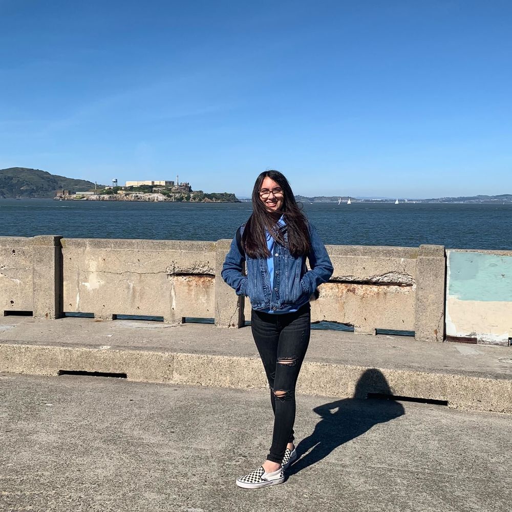 Meet your Posher, Karlita